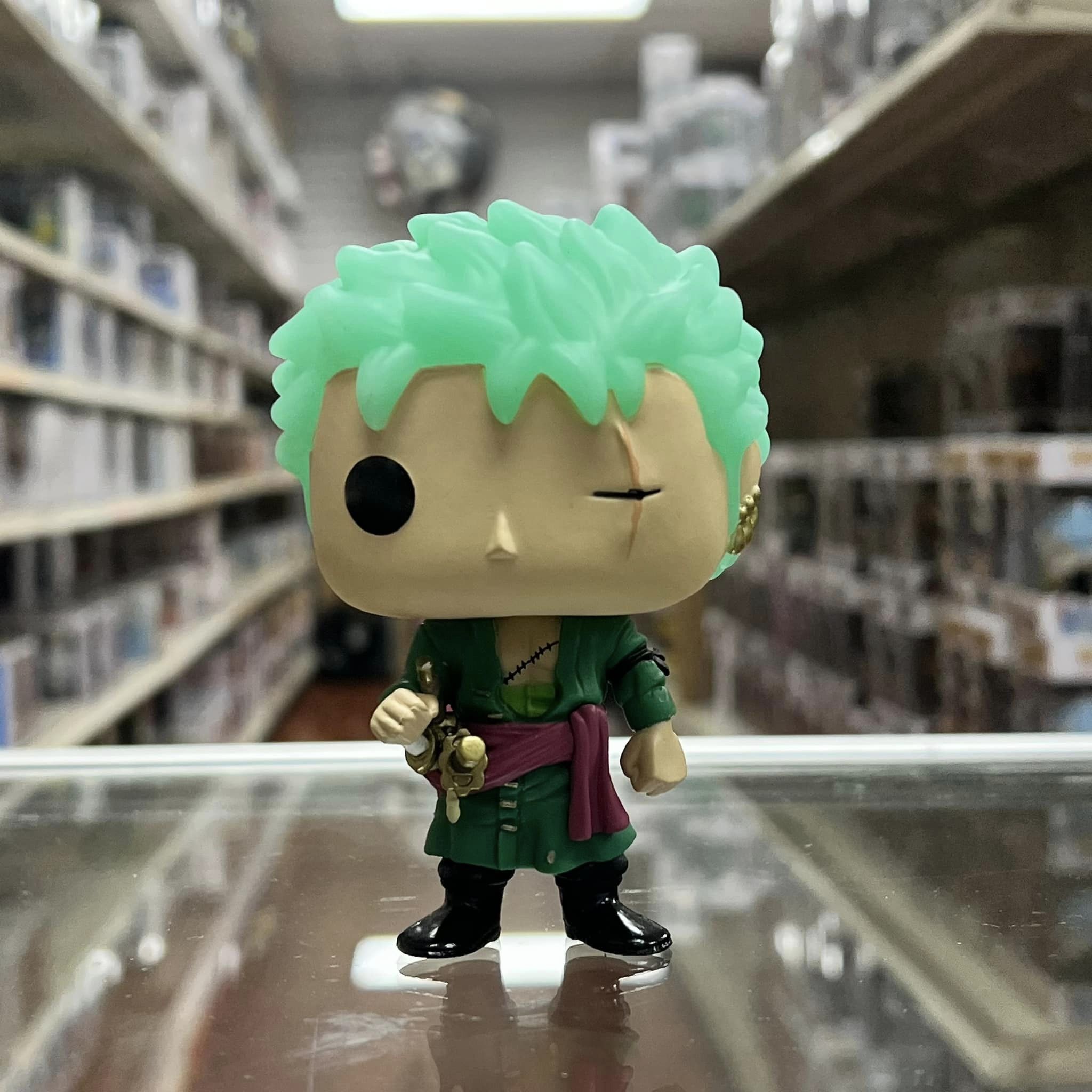 Funko Pop! One Piece - Roronoa. Zoro Vinyl Figure #327 GLOWS IN THE DARK! KODY EXCLUSIVE!