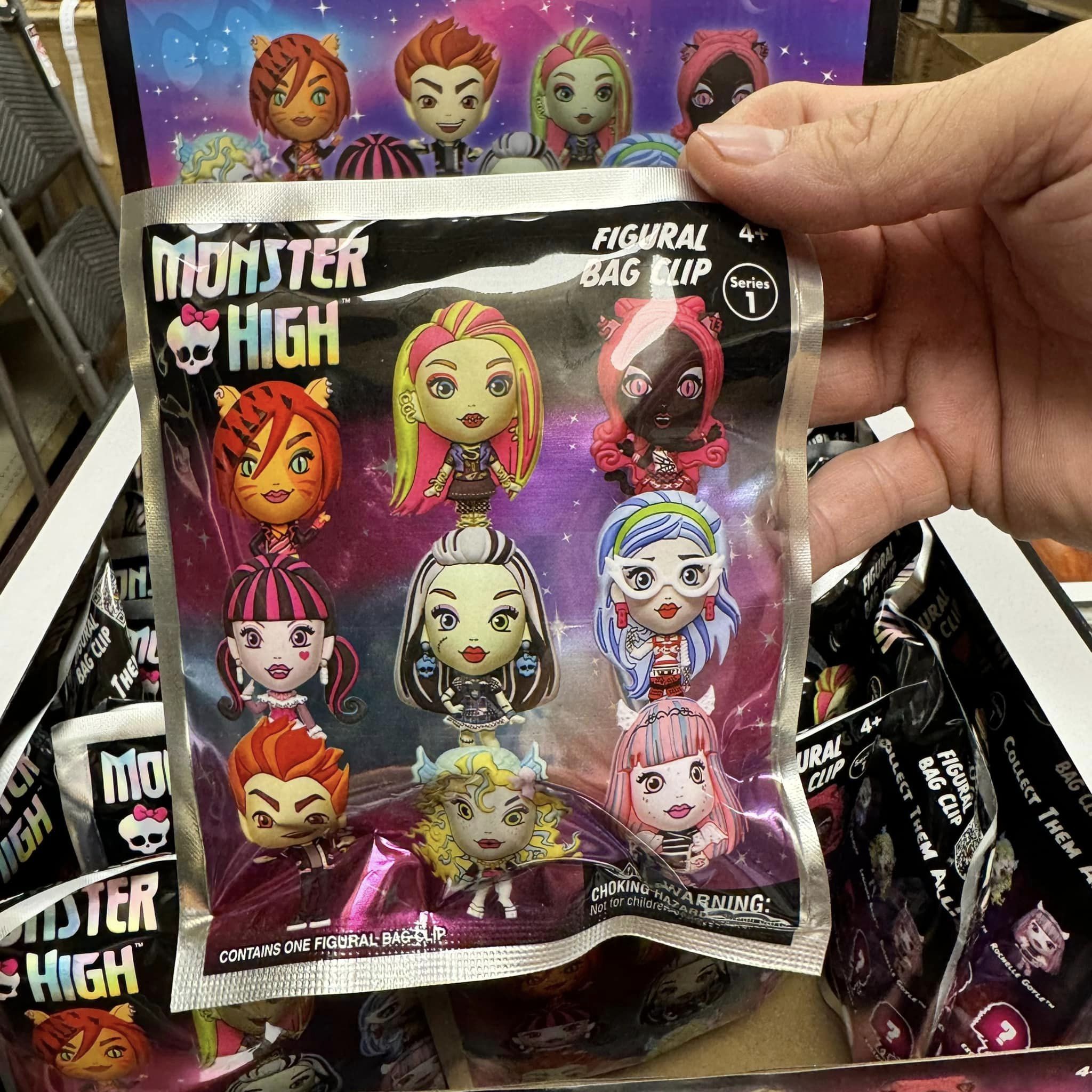Monogram: MONSTER HIGH 3-D Foam Bag Clip Mystery Bag Series 1