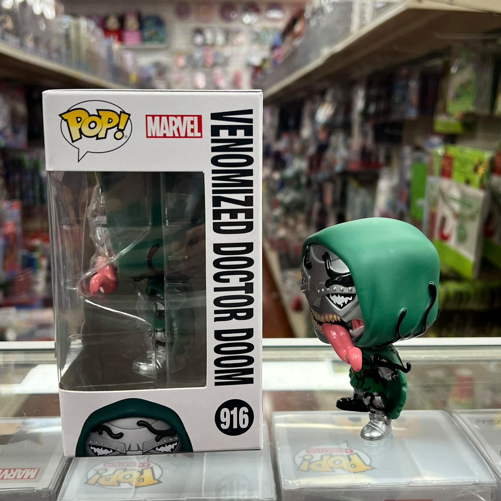 Funko POP VENOMIZED DOCTOR DOOM Vinyl Figure w/ case Special Edition Exclusive