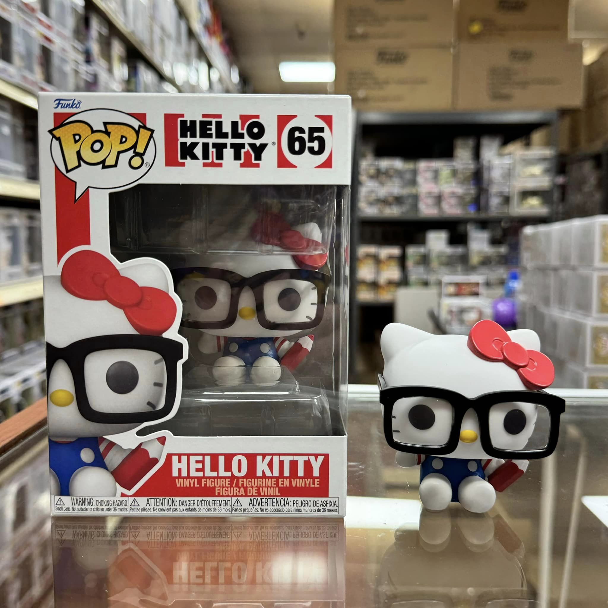 Funko Pop! Sanrio: - Hello Kitty (NERD) Vinyl Figure #65
