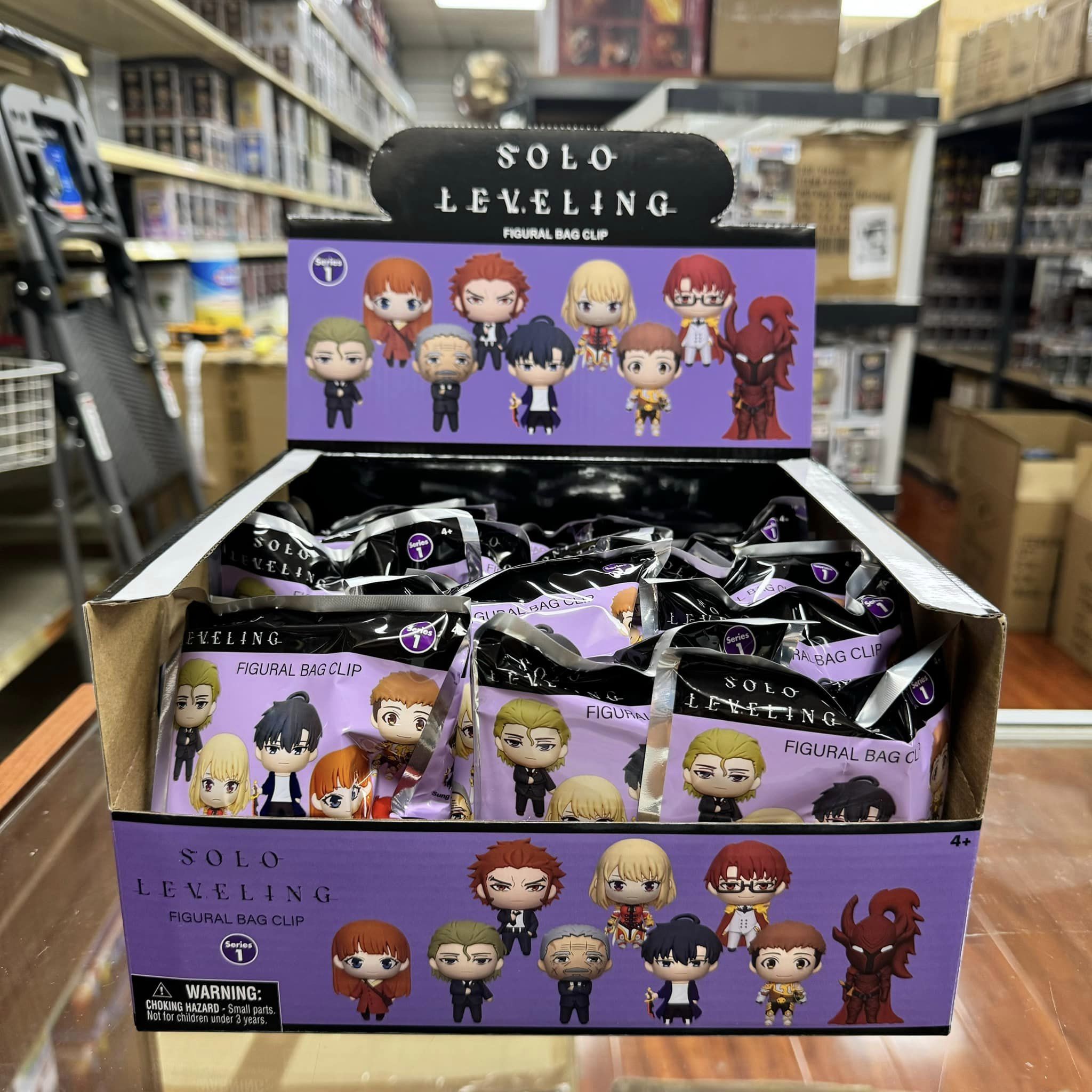 Monogram: SOLO LEVELING 3-D Foam Bag Clip Mystery Bag Series 1 Monogram: SOLO LEVELING 3-D Foam Bag Clip Mystery Bag Series 1