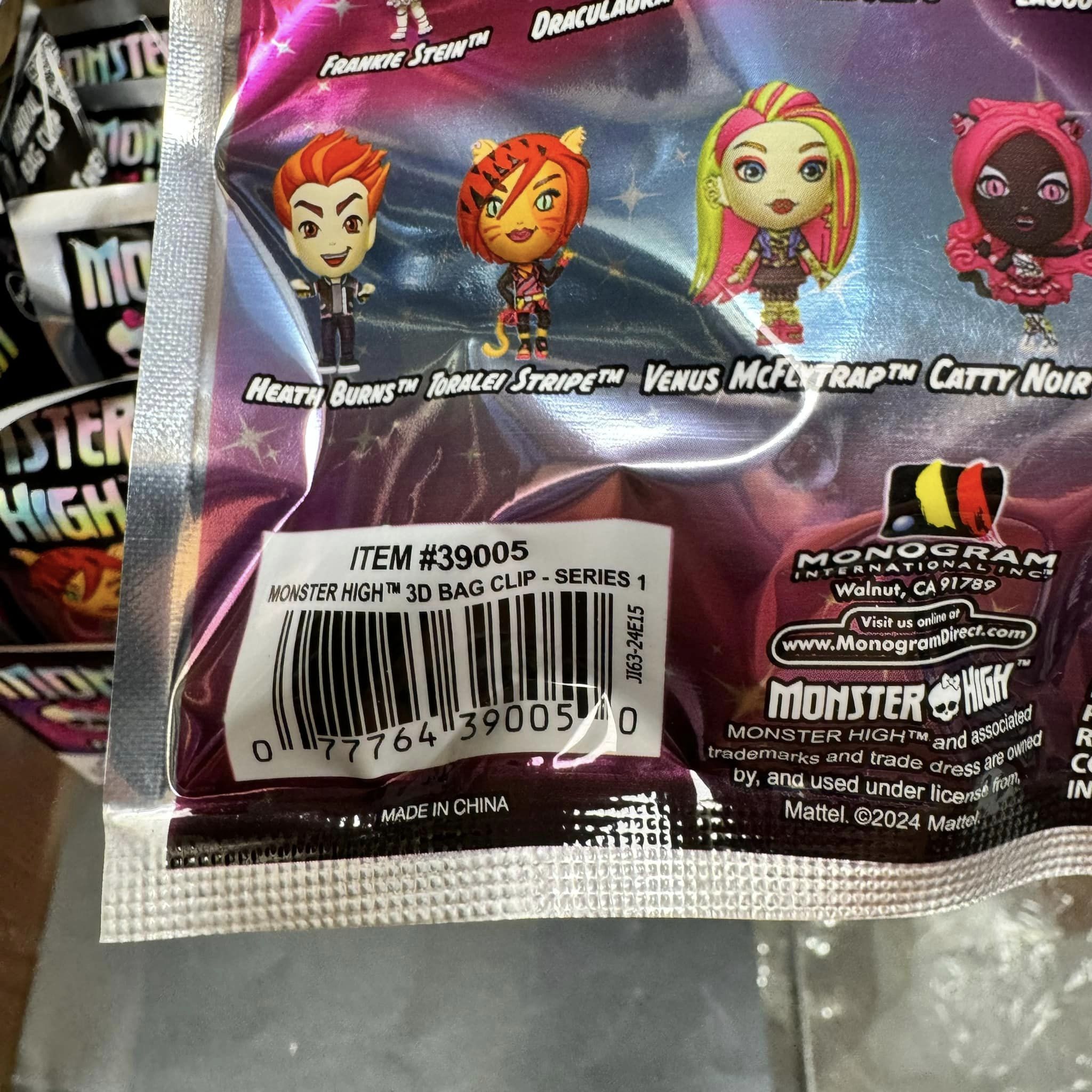 Monogram: MONSTER HIGH 3-D Foam Bag Clip Mystery Bag Series 1