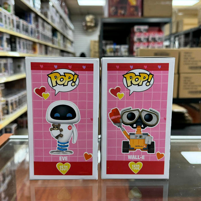 Funko Pop! DISNEY WALL-E Valentines Wall E & Eve 2x Vinyl Figure #1531 & #1532