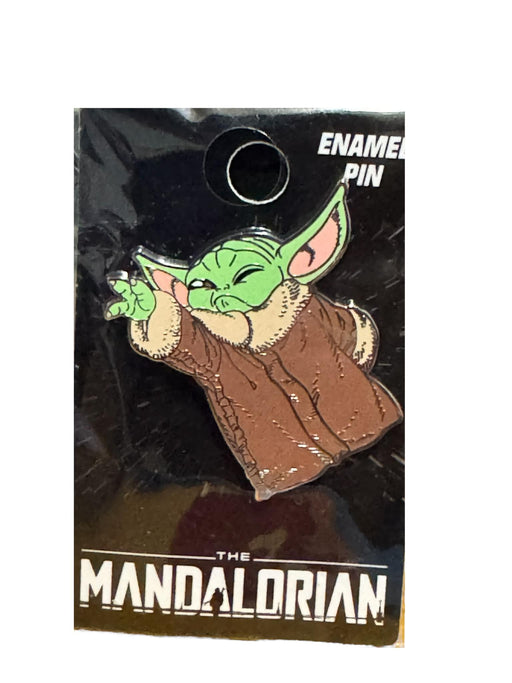 Monogram Star Wars THE MANDALORIAN: GROGU BABY YODA Enamel Pin