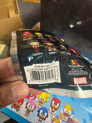 Monogram: 3D Figural Bag Clip MARVEL DEADPOOL & WOLVERINE Mystery Pack [1 RANDOM Figure]