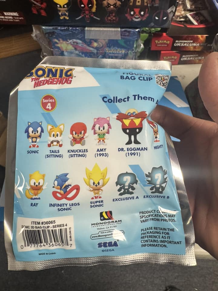 Monogram: 3D Figural Bag Clip Sonic The Hedgehog Series 4 Mystery Pack [1 RANDOM Figure]