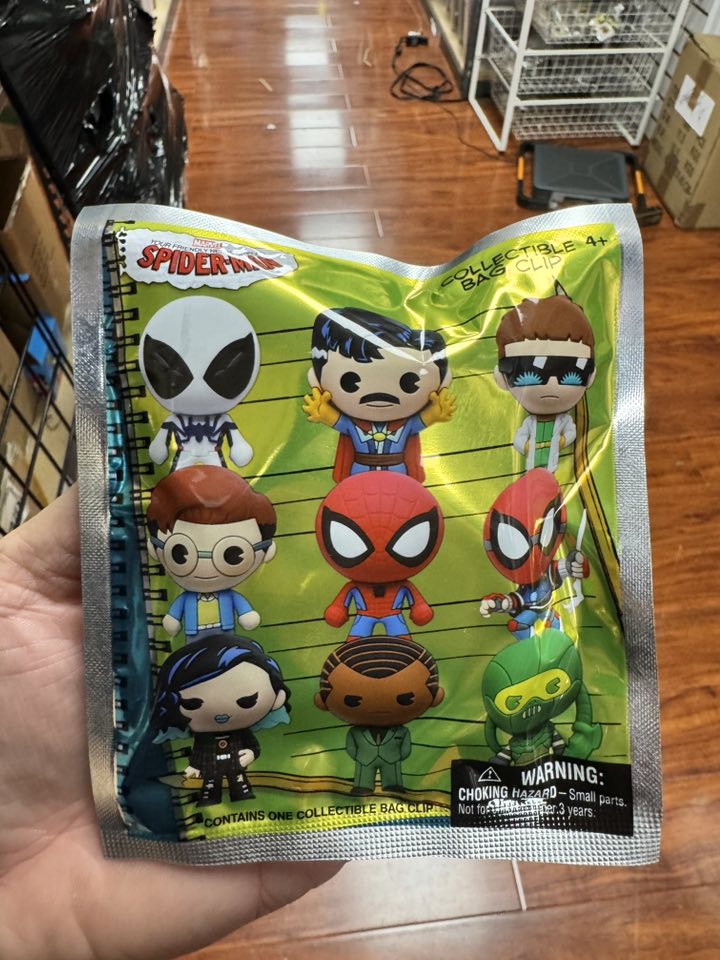 Monogram: MARVEL SPIDER-MAN 3-D Foam Bag Clip Mystery Bag  (1 x Random Blind Bag)
