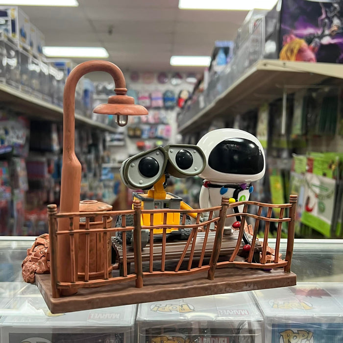 Funko POP! Moment: Wall-E - Wall-E & Eve Vinyl Figure #1119