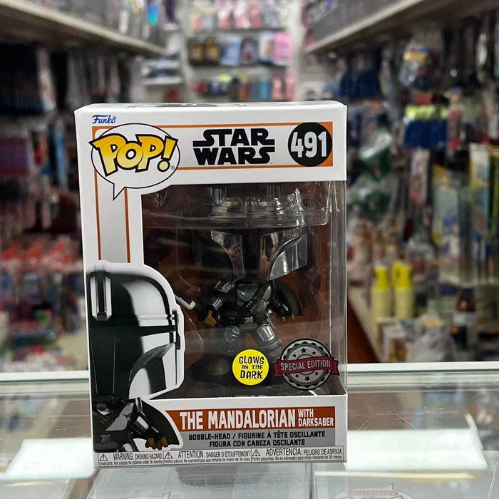 FUNKO POP! Special Edition Metallic The Mandalorian with Darksaber GITD #491