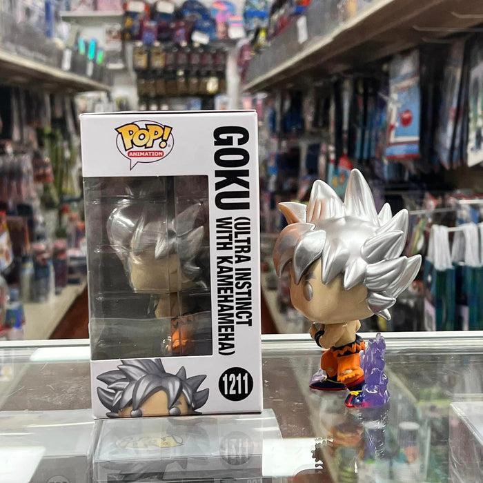 FUNKO POP! Dragon Ball Z Goku Ultra Instinct Kamehameha #1211 NYCC 2022