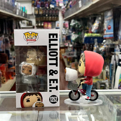 Funko POP Movies: E.T. THE EXTRA TERRESTRIAL: ELLIOTT & E.T. Vinyl Figure #1252