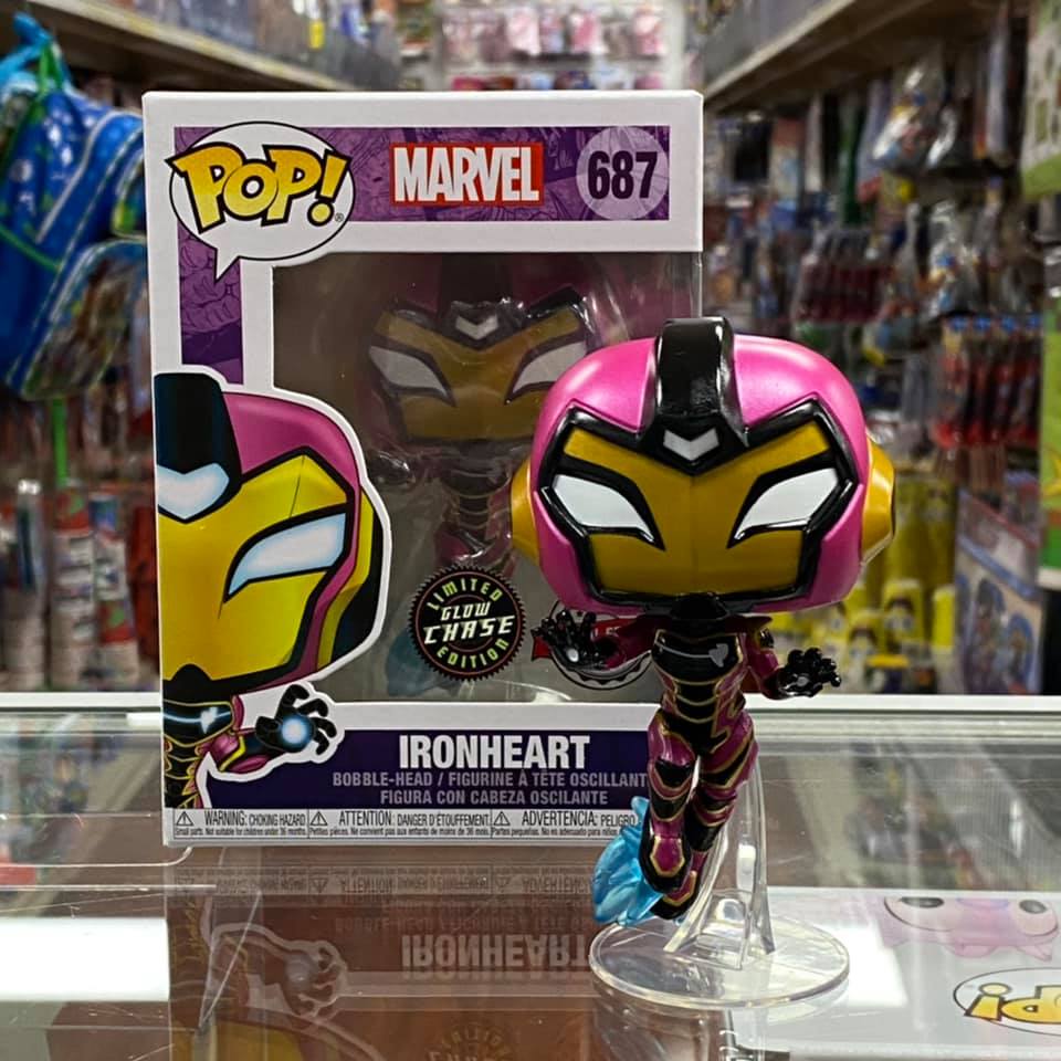 Funko Pop! MARVEL IRONHEART Common & Chase Bundle Bobble-head Figure #687 Special Edition Sticker!